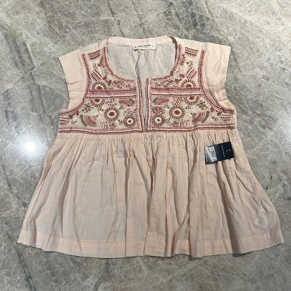 Lucky Brand Embroidered Flutter Sleeve Top